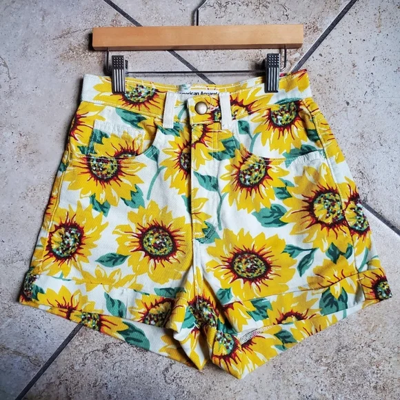 American Apparel Sunflower Denim Shorts Women's Fashion Bottoms - Picture 2 of 3